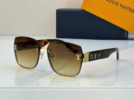 Picture of LV Sunglasses _SKUfw55531798fw